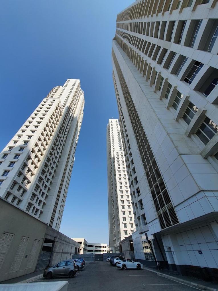 Sunrise Sky Lux Apartment, 33Rd Floor, Pool And Fitness Included Skopje Exterior photo
